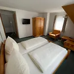 Garni „zum Baeren“ Hotel