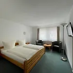 Garni „zum Bären“ Hotel *