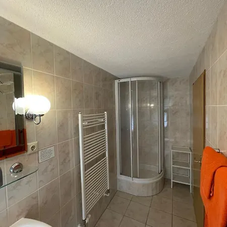 Garni „zum Baeren“ Hotel *
