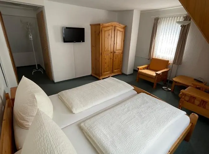 Garni „zum Baeren“ Hotell