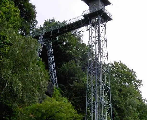 Garni „zum Baeren“ *